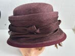 Collection darticles de marque - Chapeaux dété de mode