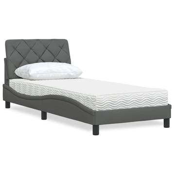 vidaXL Bed met matras stof donkergrijs 90x200 cm, Verzenden