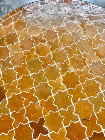 Table basse - Table basse marocaine Zellige, ronde, faite à