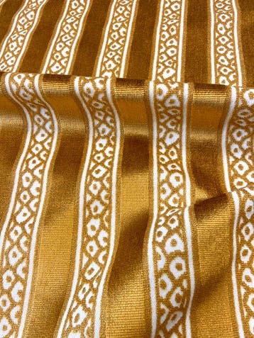 SSA-Splendido fluweel jacquard antiek goud op ivoorkleurige