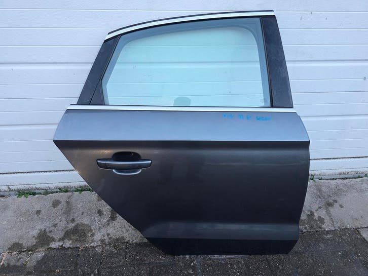 Porte arr. droite Audi A3 8V 2012 - 2020 Sedan Grise, Auto-onderdelen, Carrosserie, Ophalen