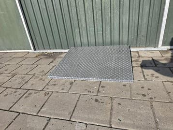 Oprijplaat voor koel- en vriescel 101 x 90 x 10 cm, Gebruikt, Koelen en Vriezen