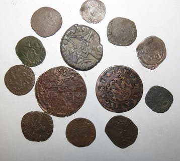 Pays-Bas. lot de 12 monnaies, jetons et plombs anciens (Sans