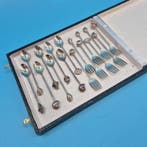 Maritimes Besteck Set mit Muschel Motiv – 16-teilig