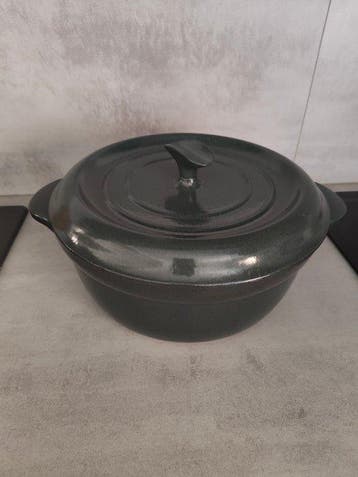 Style Staub, Le Creuset - Braadpan - Bron