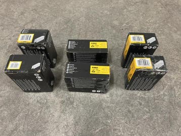 Veiling - DeWalt nietjes set 6-delig, Doe-het-zelf en Bouw, IJzerwaren en Bevestigingsmiddelen, Nieuw