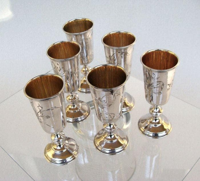 Khlebnikov - Set of 6 Imperial Russian Silver Beakers,, Antiquités & Art, Antiquités | Argent & Or