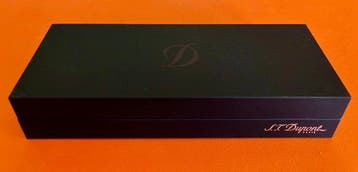 S.T. Dupont - Sans prix de réserve - Stylo à plume, Collections