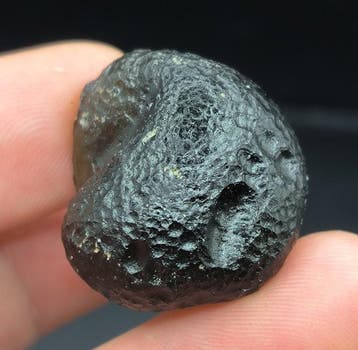 Moldaviet uit Vrábe, Zuid-Bohemen - Hoogte: 30 mm -, Verzamelen, Mineralen en Fossielen