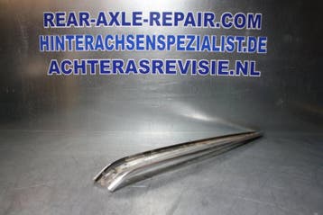 Sierlijst links en rechts Opel Manta A, zit boven de A..., Verzenden