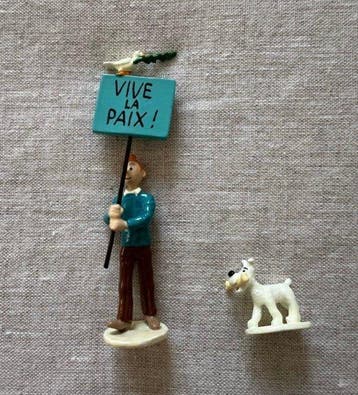 Figurine Moulinsart 46973 - Tintin & Milou «Vive la paix!», Boeken, Nieuw
