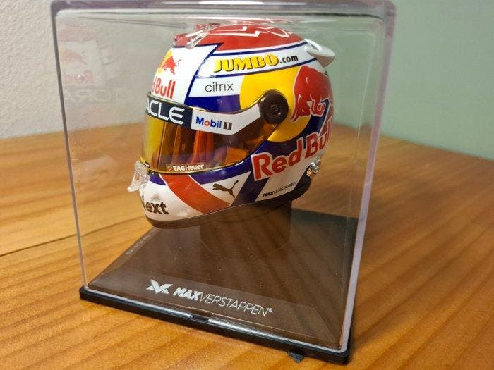 Red Bull Racing - Dutch GP - Max Verstappen - 2022 - Helm, Hobby en Vrije tijd, Modelauto's | 1:5 tot 1:12