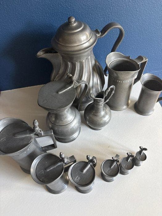Kan (11) - Tin, Antiquités & Art, Curiosités & Brocante