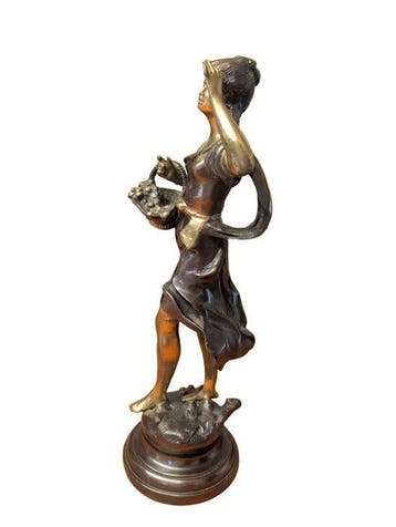 Figuur - Antike Französische Bronze Skulptur – Junge Dame –