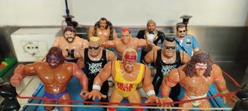 Hasbro - Action figure WWF Ring Playset con 10 figure -