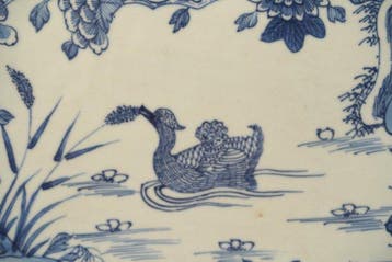 Kangxi (1662-1722) - Schotel - Mandarin Duck in a Lotus