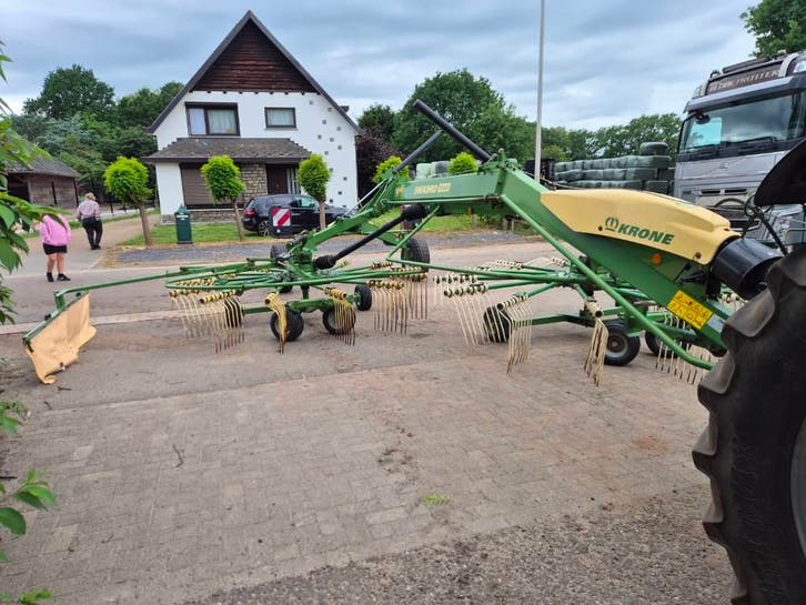 Krone Swadro TS 680, Articles professionnels, Agriculture | Outils, Enlèvement