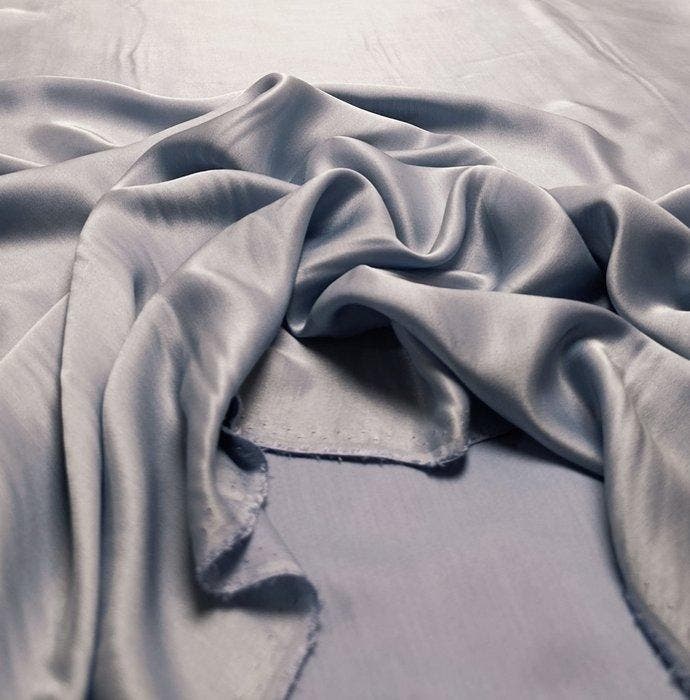B363 - 630 x 130 cm - Bellissimo raso in misto seta -, Antiek en Kunst, Antiek | Tapijten, Tafelkleden en Textiel