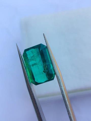 Smaragd - 6.41 ct - International Gemological Institute, Handtassen en Accessoires, Edelstenen, Nieuw