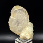 Bariet, enorm kristal van 11,5 cm wit/geel Kristalen -