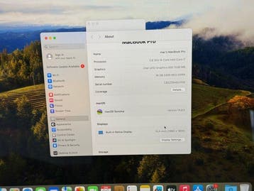 Apple MacBook Pro 15.5, HexaCore i7, 16GB RAM, 512GB NVMe -