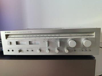 Yamaha - Yamaha CR 640 Solid state geïntegreerde versterker, Nieuw