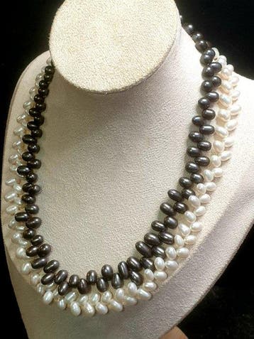 Zilver, Metaal, 2 stuks, witte en grijze natuurlijke