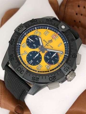 Breitling - Avenger B01 Chronograph 44 Night Mission -, Handtassen en Accessoires, Nieuw