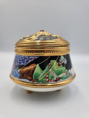 Boîte à musique « Petrouchka » – House of Fabergé & The