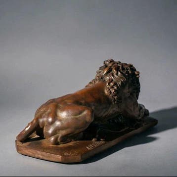 Beeldje - Massief gehouwen hout, Antiek en Kunst