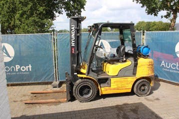 Veiling: Heftruck Hyundai 33L-7A LPG 2840kg 5.0m 2012, Ophalen