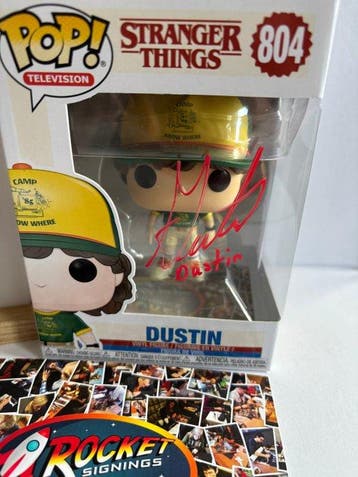Funko - Funko Pop - Stranger Things - Dustin #804 (At Camp)