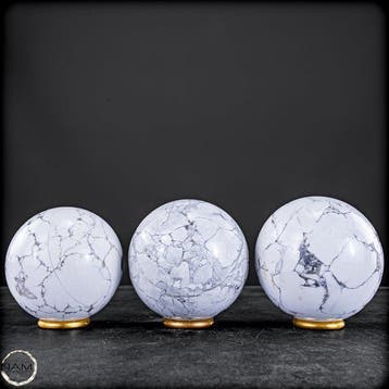 Tijdloze rust – Elegante Howlith-bolletjesset in zuiver wit-, Verzamelen