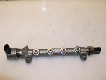 Galerij (Injectie) Volkswagen T-Roc O148820, Nieuw