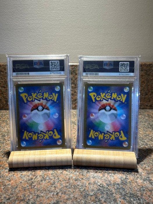 Pokémon - 2 Card - Toxtricity, Fletchinder Alternate art -, Hobby en Vrije tijd, Verzamelkaartspellen | Pokémon