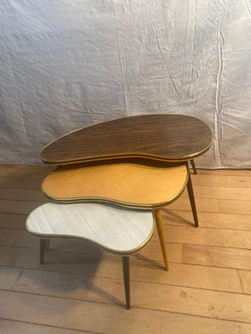Tables gigognes - ABS, Bois - Ensemble de trois tables