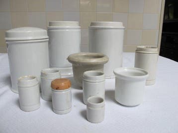Bavaria en Akker - Pot de pharmacie (11) - Pots