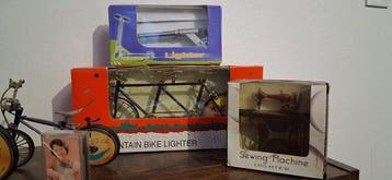 Lotto Vintage Anni 80: Collezione Esclusiva di Accendini, Nieuw