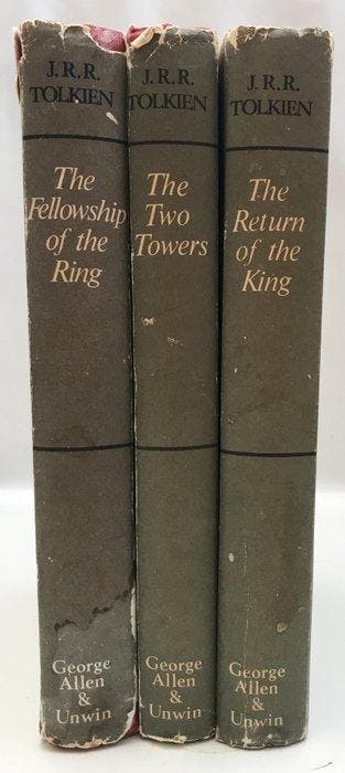 J.R.R. Tolkien - The Lord of the Rings Trilogy: The
