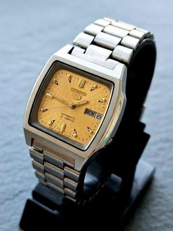Seiko - 21 Jewels TV Screen –Square Case- Original