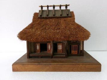Miniatuurhuis - rieten dak met hipdak. - Hout - Japan -, Antiek en Kunst