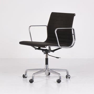 ICF - Charles & Ray Eames - Chaise - EA117 - Aluminium,