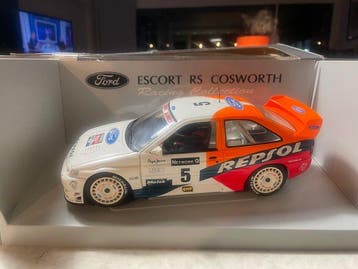 UT Models 1:18 - Modelauto - Ford Escort RS Cosworth, Hobby & Loisirs créatifs