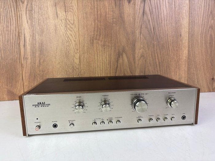 Akai - AA-5210 - Solid state versterker, TV, Hi-fi & Vidéo, Radios