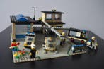Lego Set - Legoland - Set 6384 – Police Station (1983) / Set