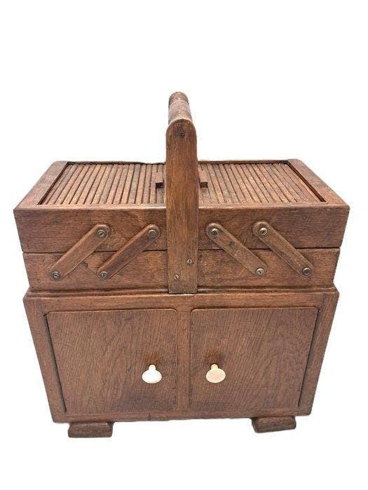 Naaidoos - Hout - 57 cm 7 kg, Antiek en Kunst, Kunst | Designobjecten