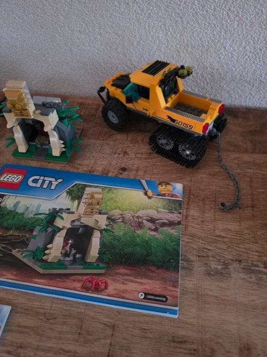 Lego Set - City - Lego 60159, 60081 en 60137, Kinderen en Baby's, Speelgoed | Duplo en Lego