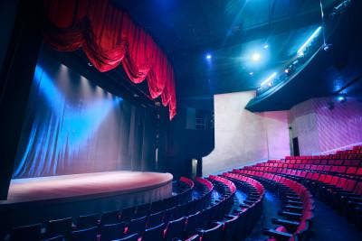 Bettina Holwerda Tickets | Oude Luxor Theater Rotterdam, Tickets en Kaartjes, Overige Tickets en Kaartjes