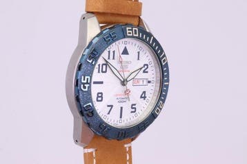 Seiko - Seiko 5 - Zonder minimumprijs - SRP785J1 | 4R36-04X0