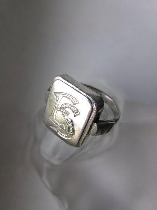 Argent - Bague - Monogramme Signet Art déco, Antiquités & Art, Art | Objets design